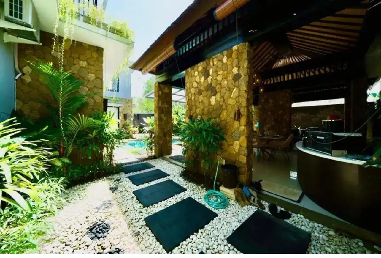 Villa J Nusa Dua  0*, Nusa Dua (Bali) Indonesia